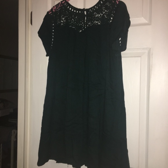 Francesca's Collections Dresses & Skirts - Francesca’s shift dress Francesca's Collections Dresses & Skirts - Francesca’s shift dress